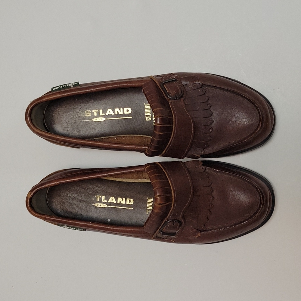 Women's Eastland Woodside loafer size 6